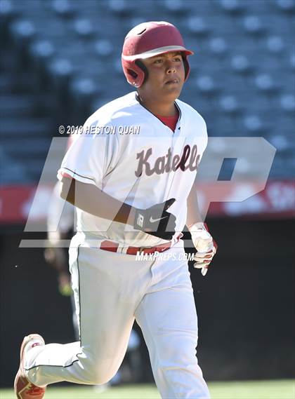 Thumbnail 1 in Anaheim vs. Katella photogallery.