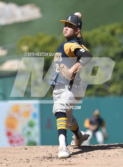Thumbnail 1 in Anaheim vs. Katella photogallery.