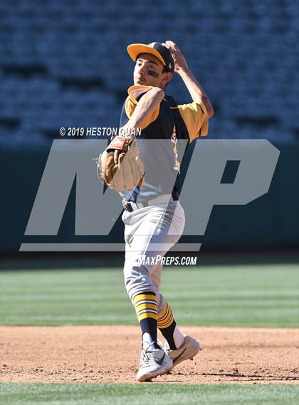Thumbnail 1 in Anaheim vs. Katella photogallery.