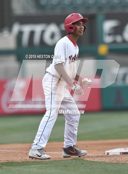 Thumbnail 3 in Anaheim vs. Katella photogallery.