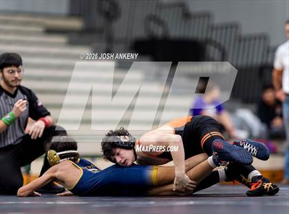 Thumbnail 3 in Covington @ Catholic photogallery.