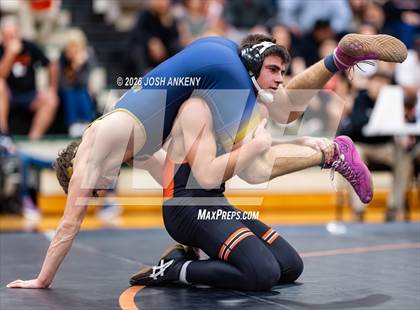 Thumbnail 2 in Covington @ Catholic photogallery.