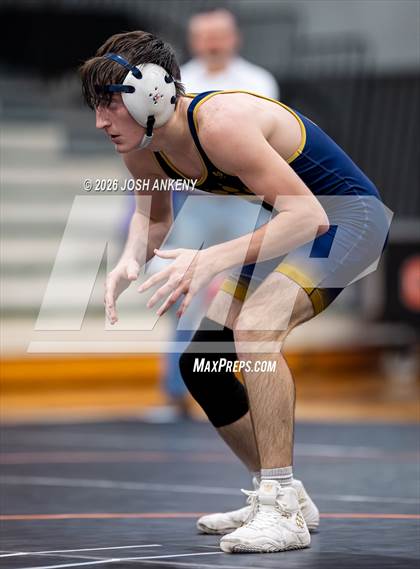 Thumbnail 3 in Covington @ Catholic photogallery.