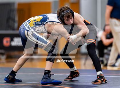 Thumbnail 2 in Covington @ Catholic photogallery.