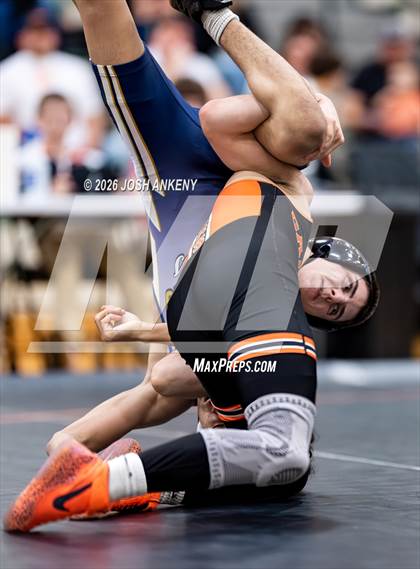 Thumbnail 2 in Covington @ Catholic photogallery.
