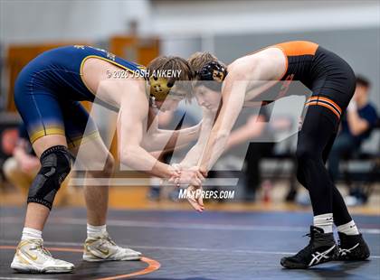 Thumbnail 3 in Covington @ Catholic photogallery.