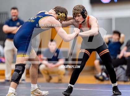 Thumbnail 2 in Covington @ Catholic photogallery.