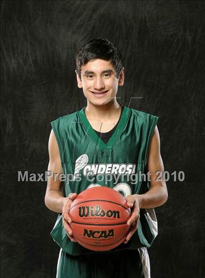 Thumbnail 3 in Ponderosa Team Photos photogallery.