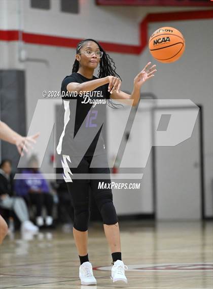 Thumbnail 1 in Sacramento vs. Sacramento Adventist (Sac Adventist Holiday Invitational) photogallery.