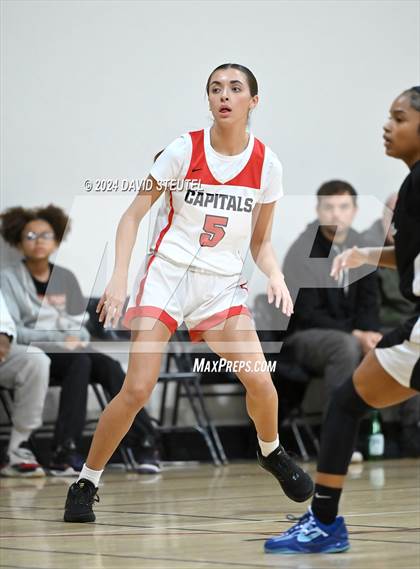 Thumbnail 3 in Sacramento vs. Sacramento Adventist (Sac Adventist Holiday Invitational) photogallery.