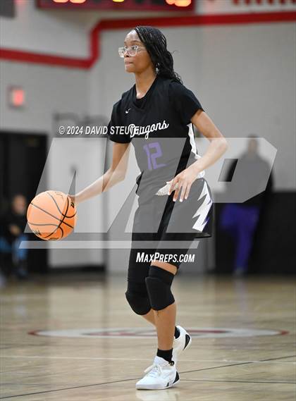 Thumbnail 3 in Sacramento vs. Sacramento Adventist (Sac Adventist Holiday Invitational) photogallery.