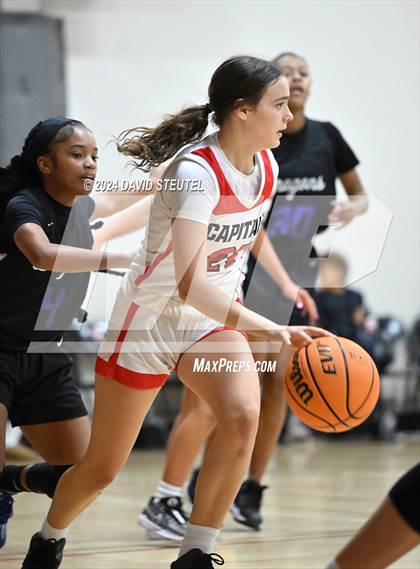 Thumbnail 2 in Sacramento vs. Sacramento Adventist (Sac Adventist Holiday Invitational) photogallery.