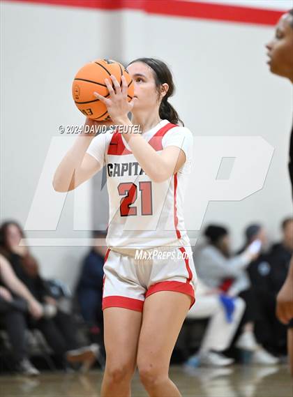 Thumbnail 3 in Sacramento vs. Sacramento Adventist (Sac Adventist Holiday Invitational) photogallery.