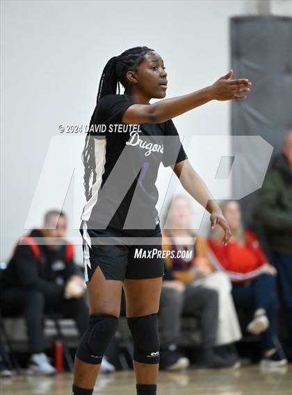 Thumbnail 2 in Sacramento vs. Sacramento Adventist (Sac Adventist Holiday Invitational) photogallery.