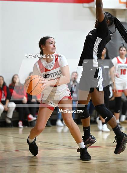 Thumbnail 1 in Sacramento vs. Sacramento Adventist (Sac Adventist Holiday Invitational) photogallery.