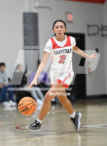Thumbnail 2 in Sacramento vs. Sacramento Adventist (Sac Adventist Holiday Invitational) photogallery.