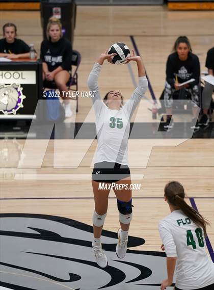 Thumbnail 3 in Floyd Central @ Brownsburg (Bulldog Challenge) photogallery.