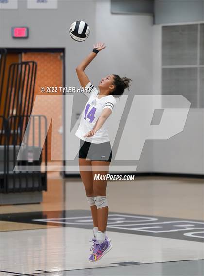 Thumbnail 1 in Floyd Central @ Brownsburg (Bulldog Challenge) photogallery.