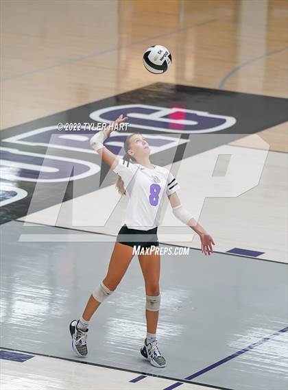 Thumbnail 3 in Floyd Central @ Brownsburg (Bulldog Challenge) photogallery.