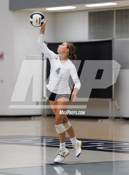 Thumbnail 3 in Floyd Central @ Brownsburg (Bulldog Challenge) photogallery.