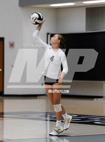 Thumbnail 2 in Floyd Central @ Brownsburg (Bulldog Challenge) photogallery.