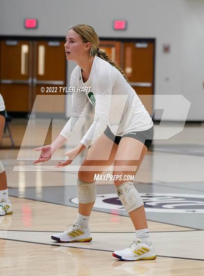 Thumbnail 1 in Floyd Central @ Brownsburg (Bulldog Challenge) photogallery.