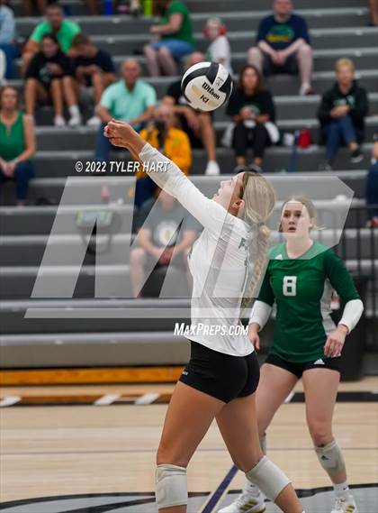 Thumbnail 2 in Floyd Central @ Brownsburg (Bulldog Challenge) photogallery.