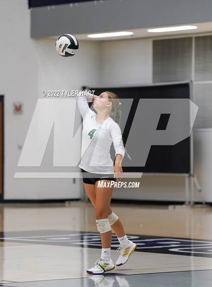 Thumbnail 1 in Floyd Central @ Brownsburg (Bulldog Challenge) photogallery.