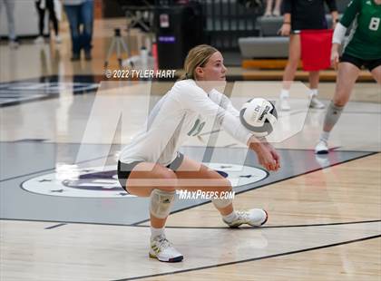Thumbnail 3 in Floyd Central @ Brownsburg (Bulldog Challenge) photogallery.