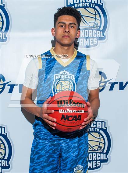 Thumbnail 1 in NorCal Sports All-Star Game (Central Valley vs. South Valley) photogallery.