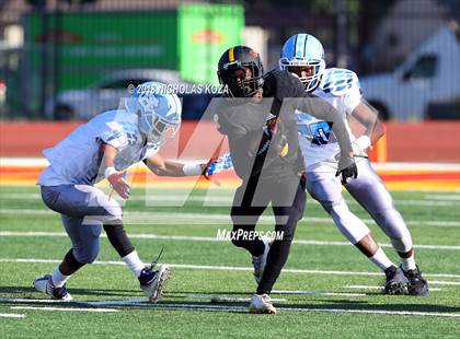 Thumbnail 1 in Compton vs. Dominguez (Hub City Bowl II) photogallery.