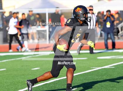Thumbnail 2 in Compton vs. Dominguez (Hub City Bowl II) photogallery.
