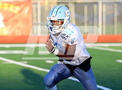 Thumbnail 3 in Compton vs. Dominguez (Hub City Bowl II) photogallery.