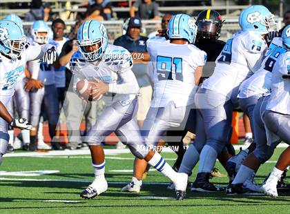 Thumbnail 1 in Compton vs. Dominguez (Hub City Bowl II) photogallery.