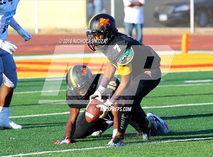 Thumbnail 2 in Compton vs. Dominguez (Hub City Bowl II) photogallery.