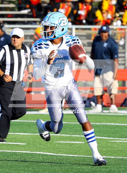 Thumbnail 2 in Compton vs. Dominguez (Hub City Bowl II) photogallery.