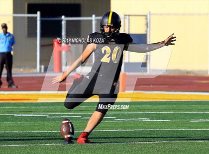 Thumbnail 2 in Compton vs. Dominguez (Hub City Bowl II) photogallery.