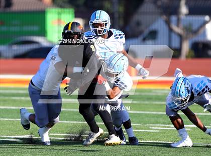 Thumbnail 3 in Compton vs. Dominguez (Hub City Bowl II) photogallery.