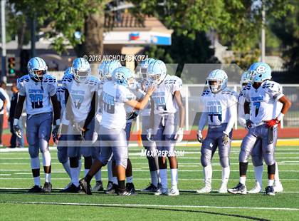 Thumbnail 3 in Compton vs. Dominguez (Hub City Bowl II) photogallery.
