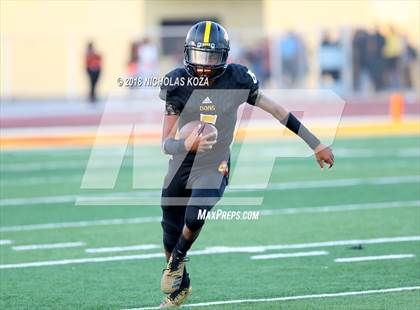 Thumbnail 1 in Compton vs. Dominguez (Hub City Bowl II) photogallery.