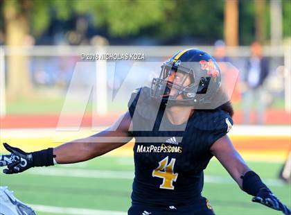 Thumbnail 1 in Compton vs. Dominguez (Hub City Bowl II) photogallery.