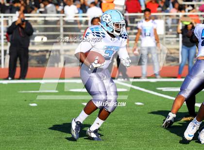 Thumbnail 3 in Compton vs. Dominguez (Hub City Bowl II) photogallery.