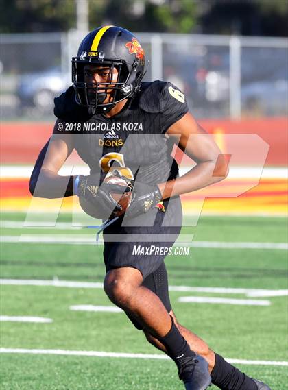 Thumbnail 2 in Compton vs. Dominguez (Hub City Bowl II) photogallery.