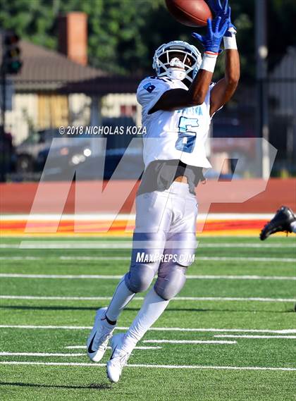 Thumbnail 3 in Compton vs. Dominguez (Hub City Bowl II) photogallery.