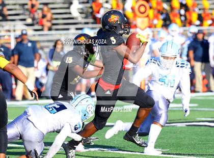 Thumbnail 1 in Compton vs. Dominguez (Hub City Bowl II) photogallery.