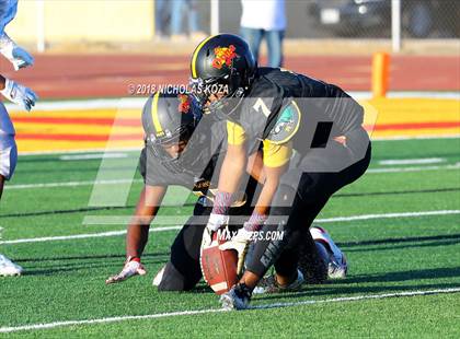 Thumbnail 1 in Compton vs. Dominguez (Hub City Bowl II) photogallery.