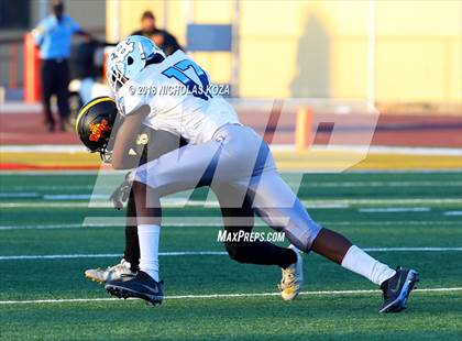 Thumbnail 3 in Compton vs. Dominguez (Hub City Bowl II) photogallery.