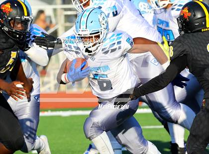 Thumbnail 1 in Compton vs. Dominguez (Hub City Bowl II) photogallery.