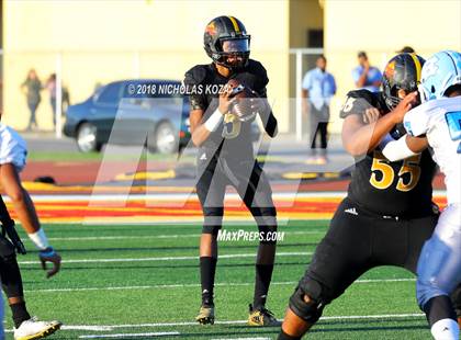Thumbnail 1 in Compton vs. Dominguez (Hub City Bowl II) photogallery.