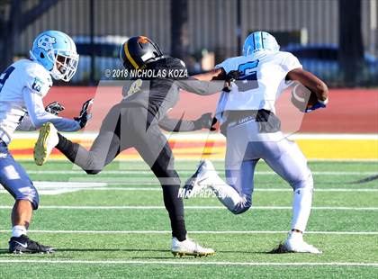 Thumbnail 1 in Compton vs. Dominguez (Hub City Bowl II) photogallery.